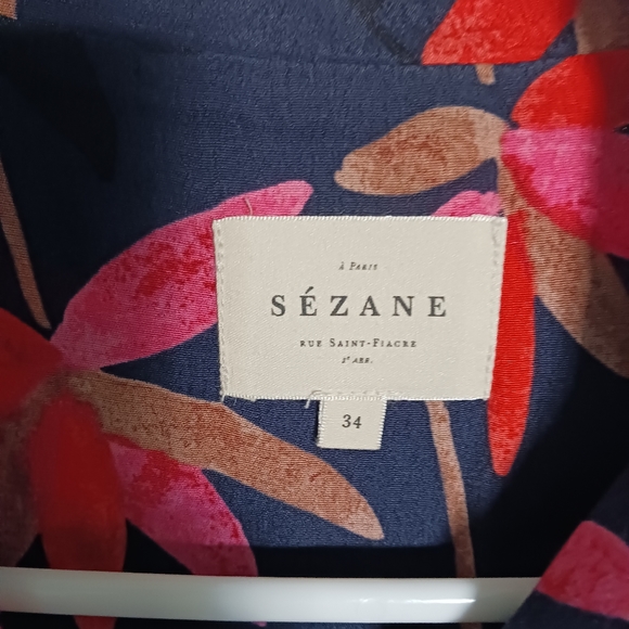 SEZANE FLORENCE TOP PETAL PRINT NAVY BLUE. USED WOMEN GREAT CONDITION - Picture 10 of 10